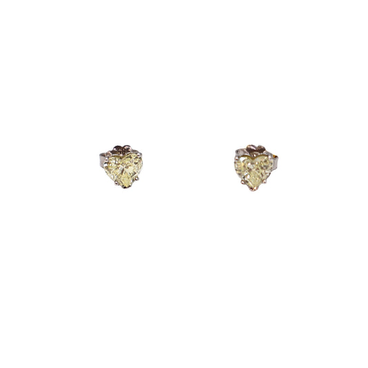 White gold earrings heart shape 1.56 carat