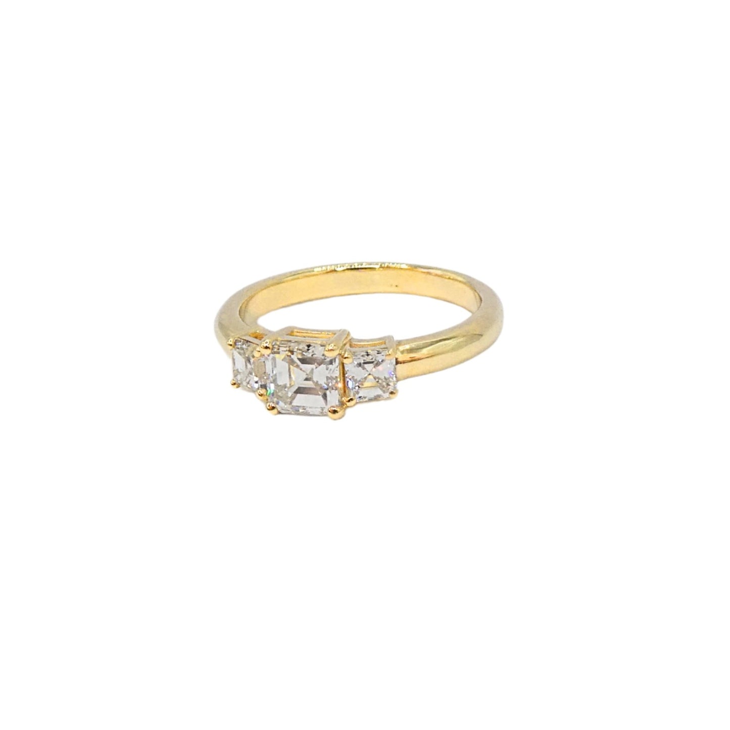 Yellow gold ring Asher cut GIA H IF 0.74carat + 0.48