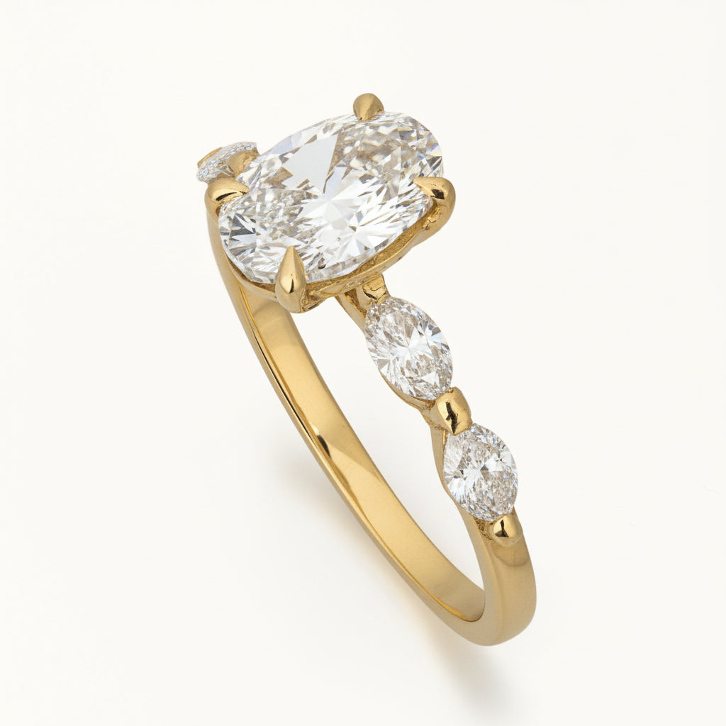 Yellow gold diamond ring oval 1.5 carat